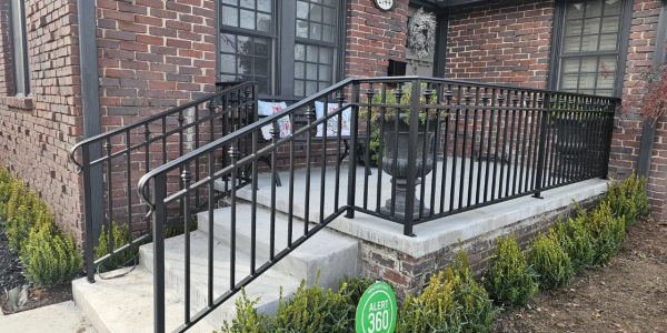 6717fd52b86241c424640b77_iron_railing_design